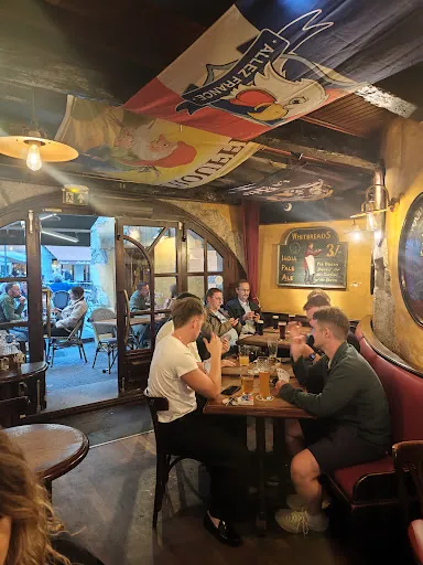 Captain Pub